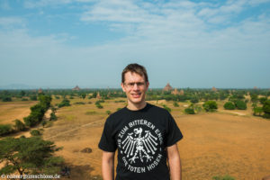 In der Pagodenlandschaft um Bagan in Myanmar