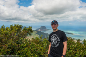 Auf dem höchsen Gipfel von Mauritius, dem Black River Peak (828 m)